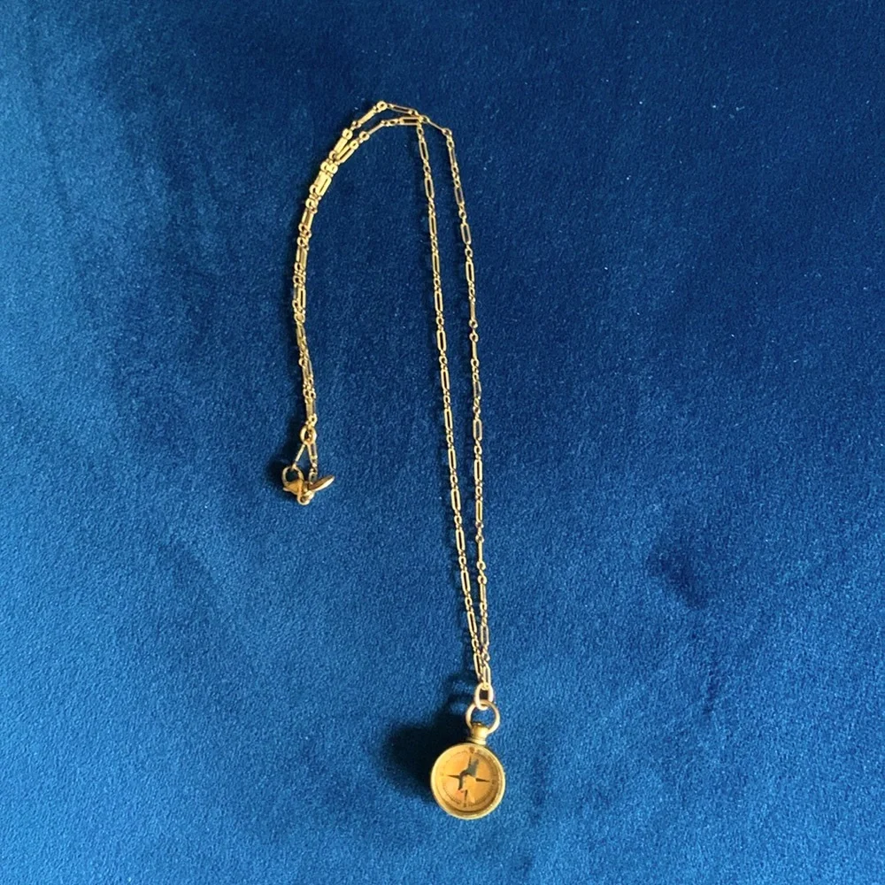 Compass necklace - Picture 1 of 3
